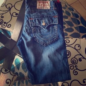 Men’s size 32 True Religion jeans
